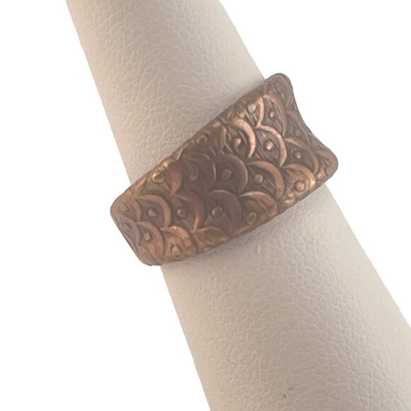 Vintage Copper Adjustable Floral Engraved Ring - Picture 4 of 10